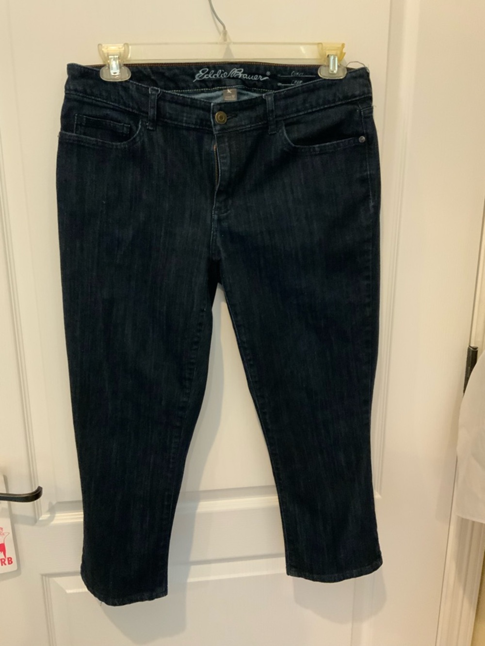 Eddie Bauer Women's Dark Denim Curvy Crop Straight Jeans SZ 12 Inseam 23